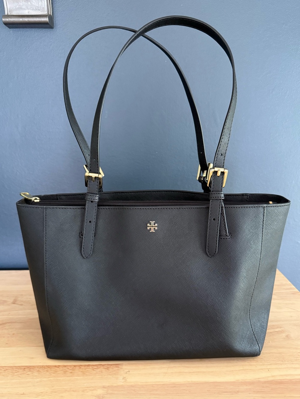 Tory Burch Emerson Small Buckle Tote Black Leather Purse